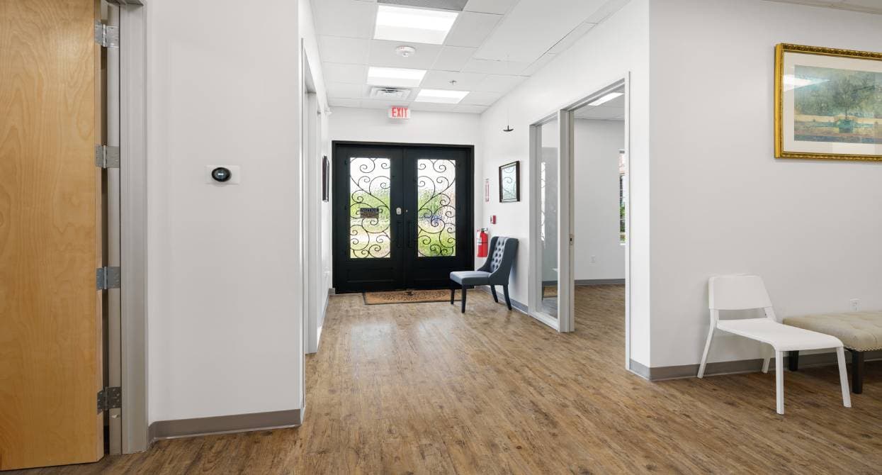 MCKINNEY SUITE – 100