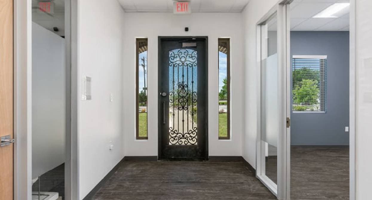 AUBREY SUITE – 120